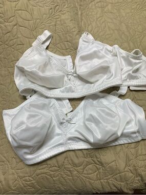 Bali White Full-Coverage Satin Support Bra